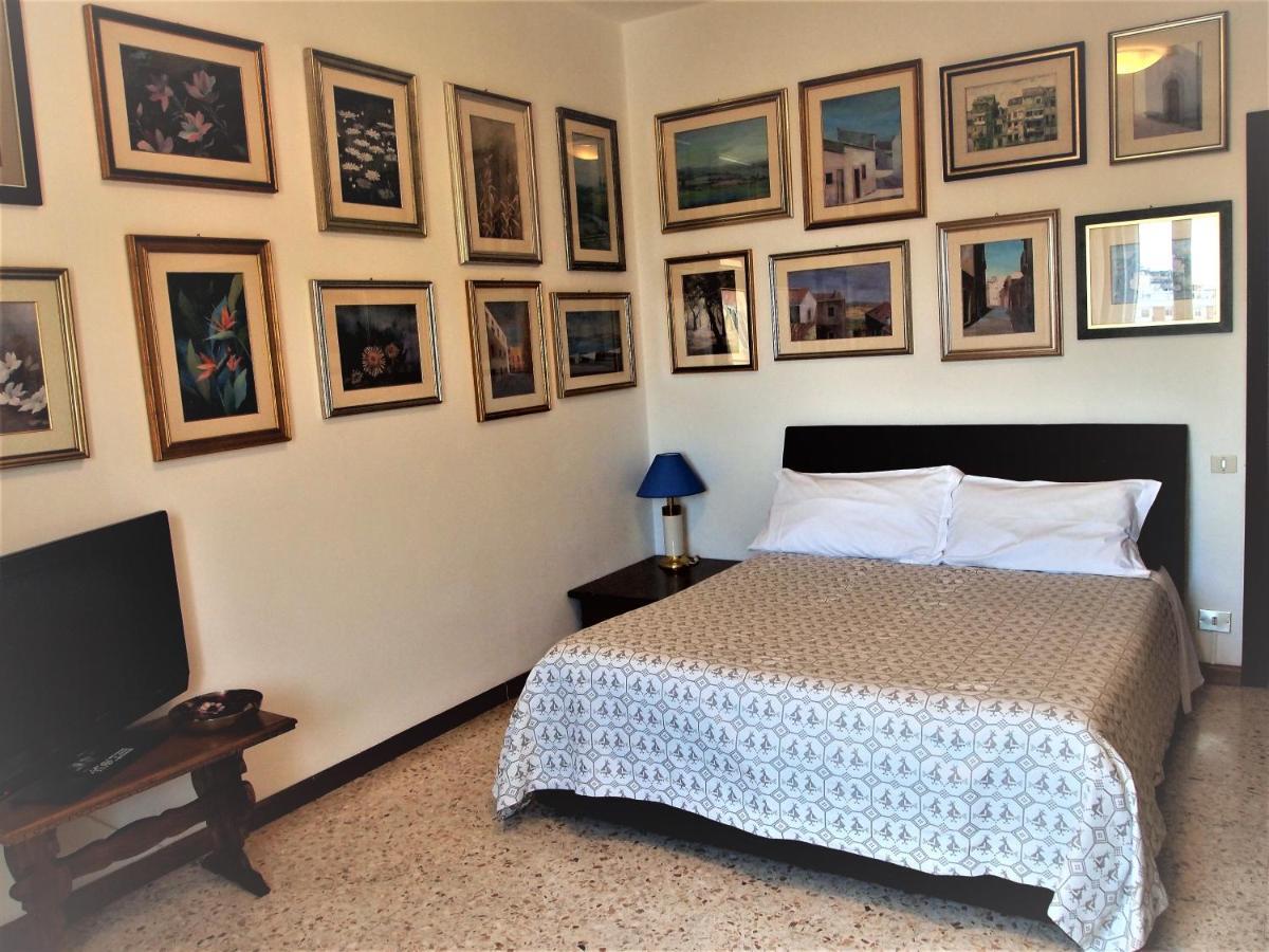 Superpanoramico Bed & Breakfast Cagliari Dış mekan fotoğraf